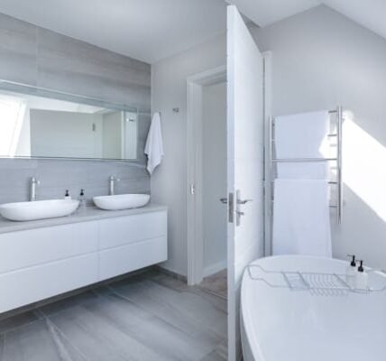 Budget-Friendly DIY Bathroom Remodel in Roseville: A Minimal and Clean Approach