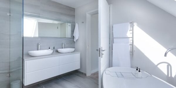Budget-Friendly DIY Bathroom Remodel in Roseville: A Minimal and Clean Approach