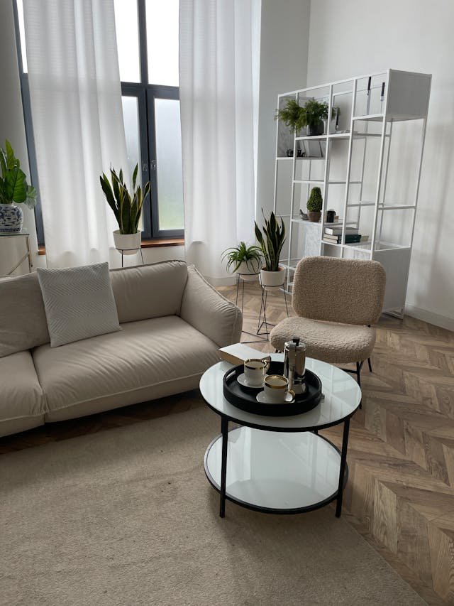 Laminate Flooring in Sacramento, CA: Comparing Options for Your Home Remodel