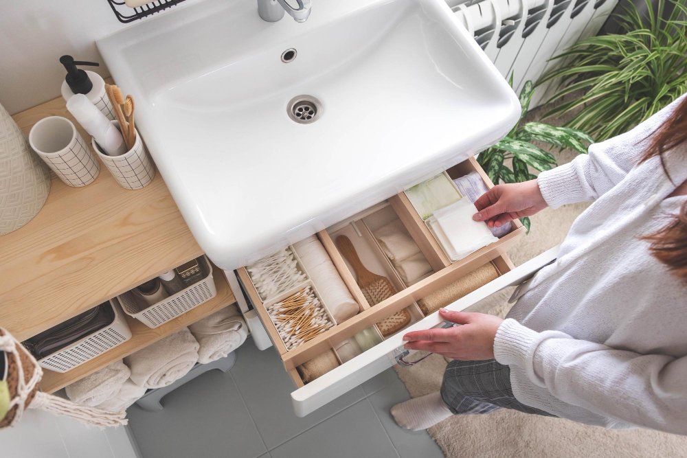 Minimalist bathrooms rely on clean lines, neutral colors, and efficient layouts. This guide explores vanity options like floating, integrated sink, and slimline designs, as well as material choices that enhance simplicity and flow. The result is a bathroom that feels calm, functional, and beautifully modern.
