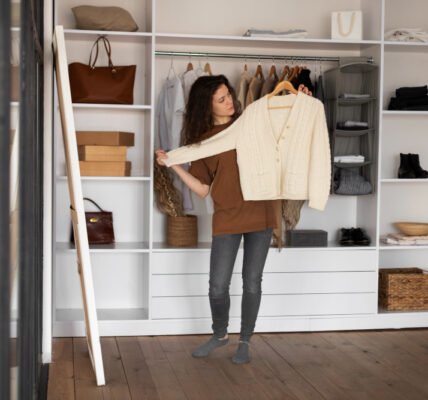 Built In Closet Systems Contractor in Fernan Lake Village ID