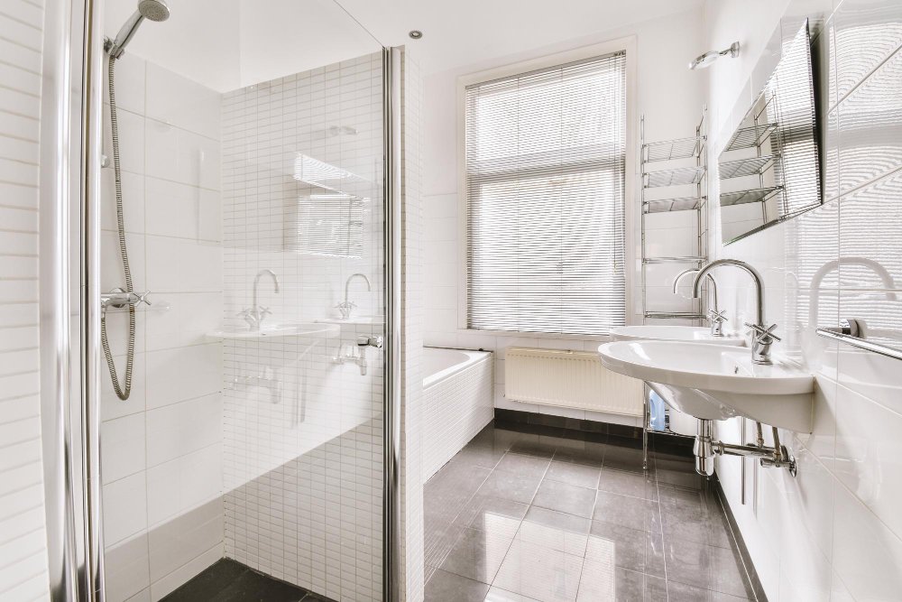 Upgrade Your Bathroom in Geiger Heights